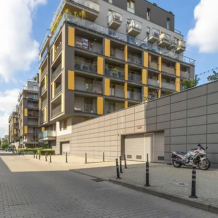 Z 2 Sypialniami Parking Blisko Tauron Arena By Renters *