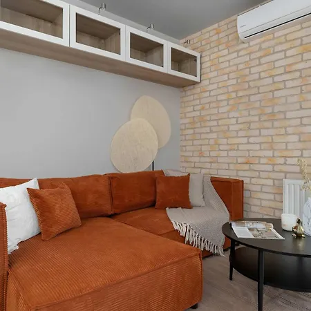 Z 2 Sypialniami Parking Blisko Tauron Arena By Renters Apartament *