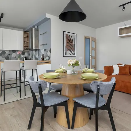 Apartament Z 2 Sypialniami Parking Blisko Tauron Arena By Renters